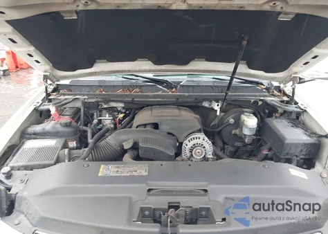 2008 Cadillac Escalade Standard z USA, uszkodzony, nr VIN 1GYFK63818R131383